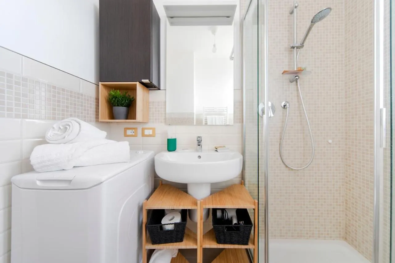 Ferienwohnung Realkasa Pool & Parking Flat Bologna Apartment