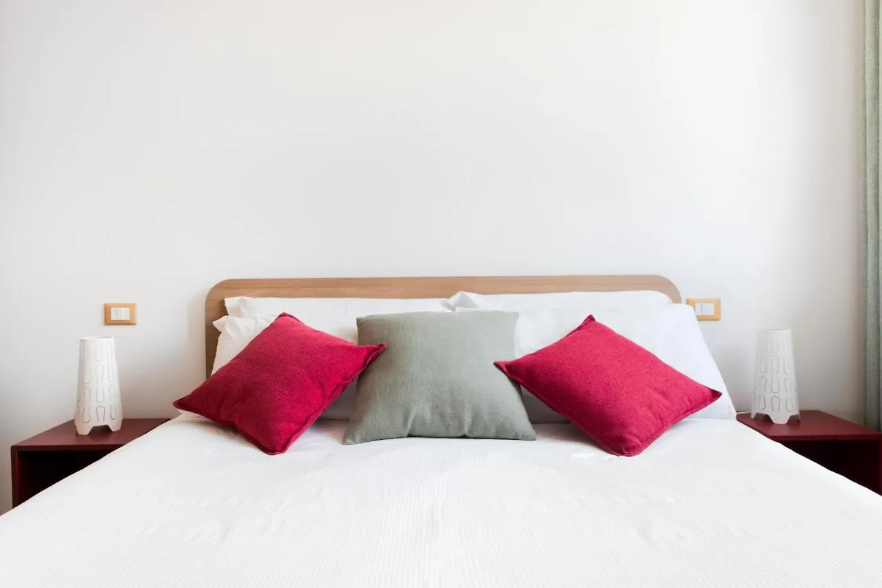 Ferienwohnung Realkasa Pool & Parking Flat Bologna Apartment